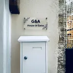 G&a House In Daire